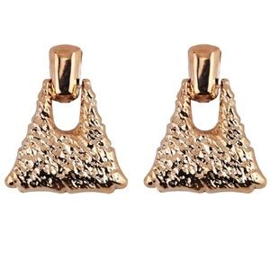 NEW 👑ROYALTY JEWELS💎Gold Statement Earrings